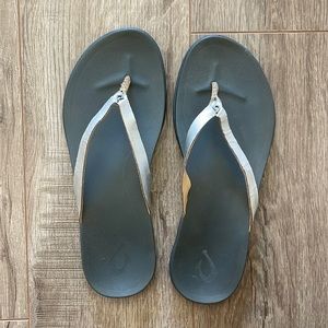 OluKai sandals